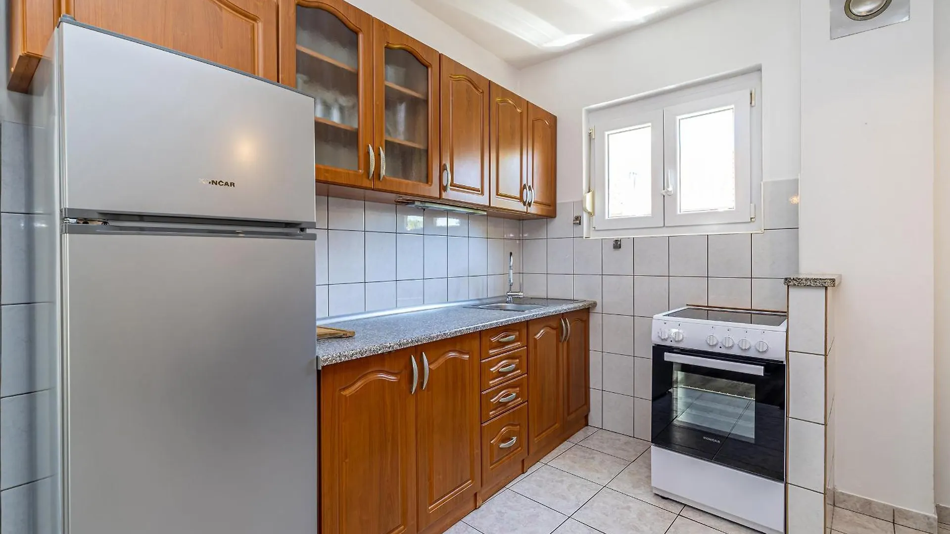 Apartment Private Accommodation Stara Baska