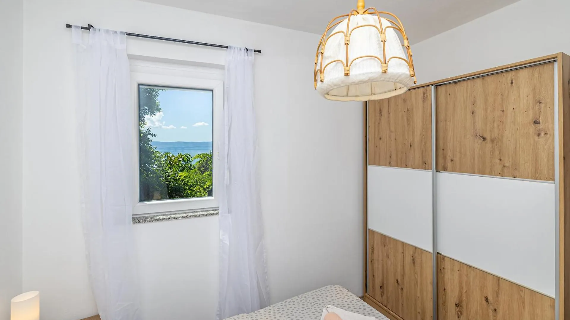Private Accommodation Stara Baška Daire